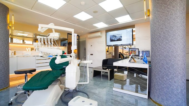 Slider image (2) Ballipinar Dental Centre